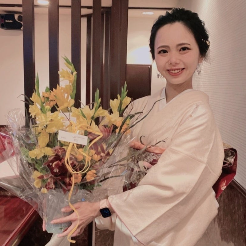 楽しくゆったりお話しましょう「スナックひまわり」