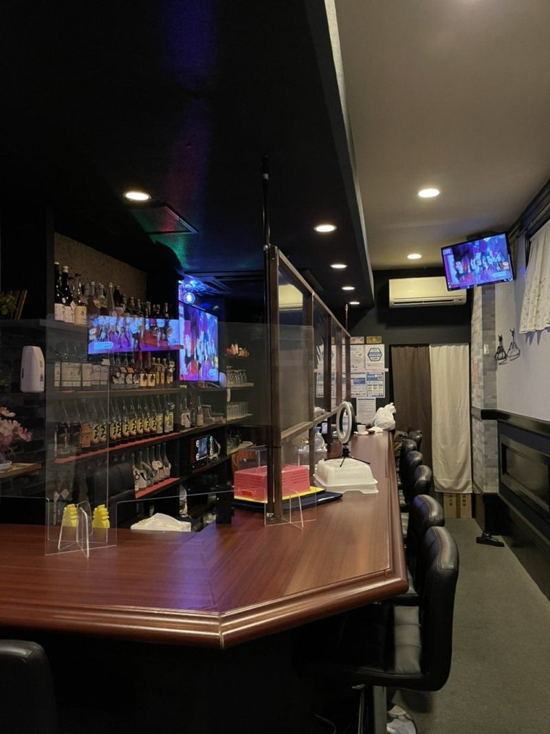 笑顔とくつろぎの空間をあなたへ「LOKAHI（ロカヒ）」 - オンラインスナック横丁