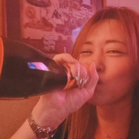 ニューハーフママの落ち着いたスナック「PASHA（パシャ）」 - オンラインスナック横丁