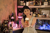 南の島、奄美の夜にホッと一息、語り合う 「スナック ティファニー」 - オンラインスナック横丁