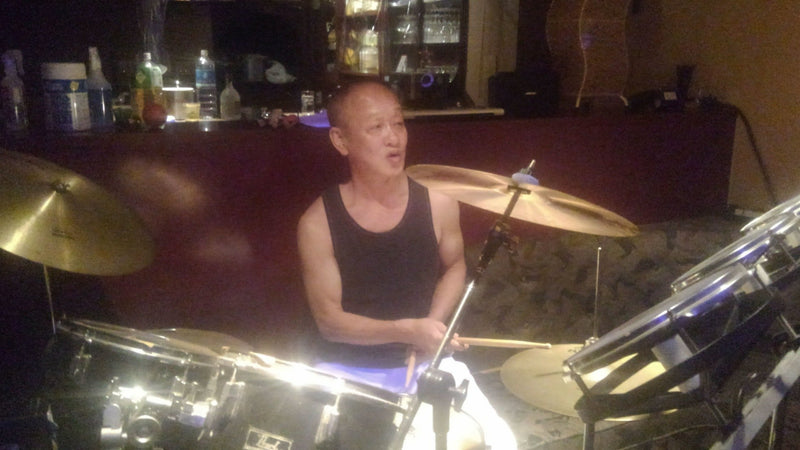 音楽好きが集まるお店 「オスカー」 - オンラインスナック横丁